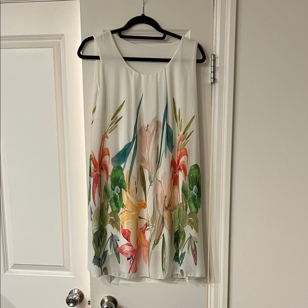 Moda White Floral Mini Dress